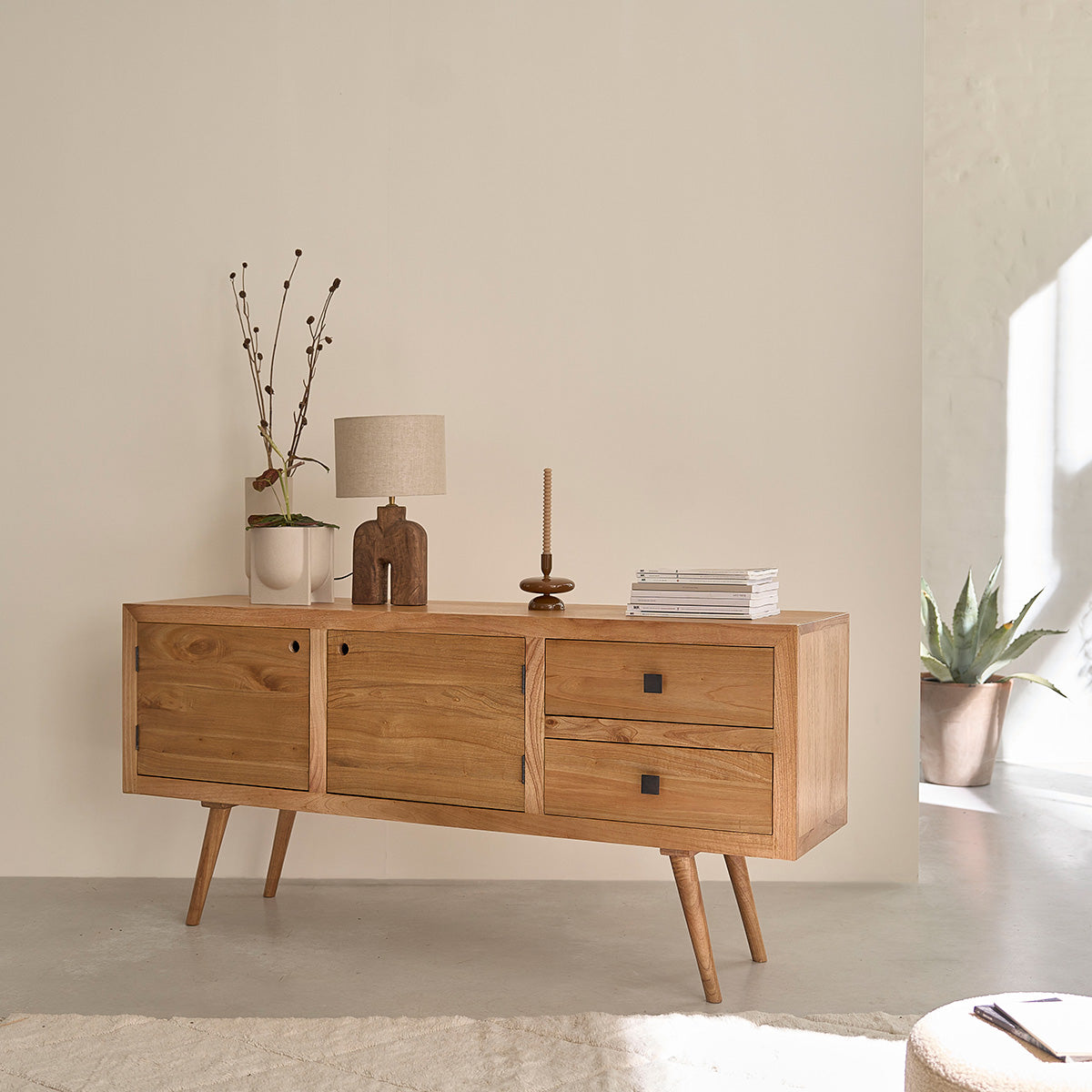 1002-commode_en_mindi_massif_180_cm-04.jpg