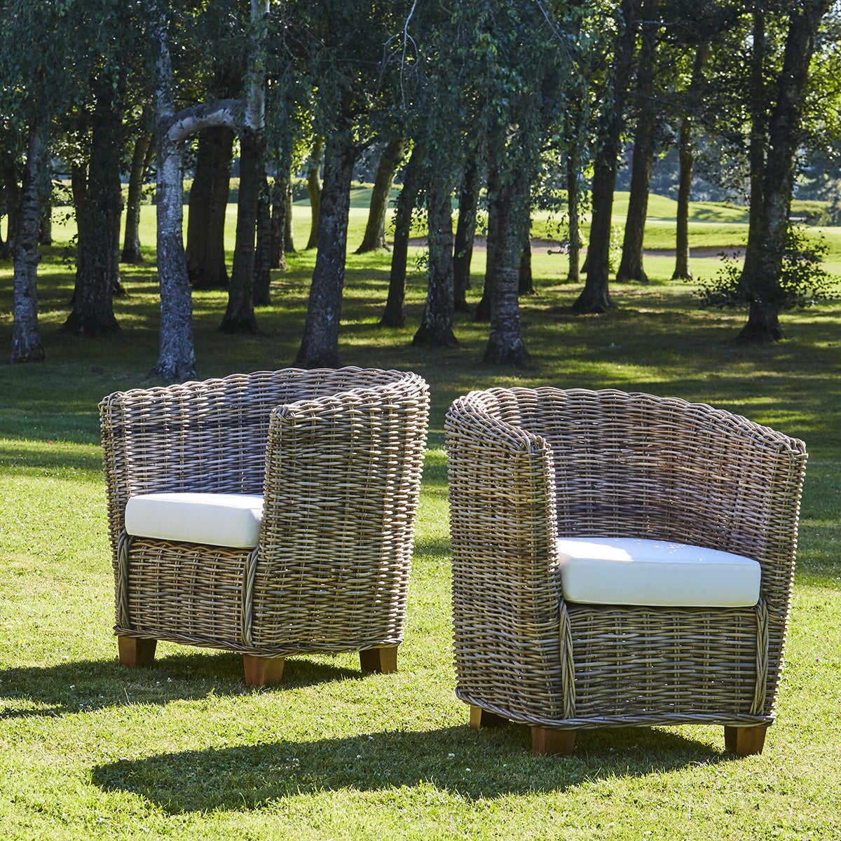 10210B-fauteuil_de_jardin_en_kubu_naturel_lot_de_2-01.jpg