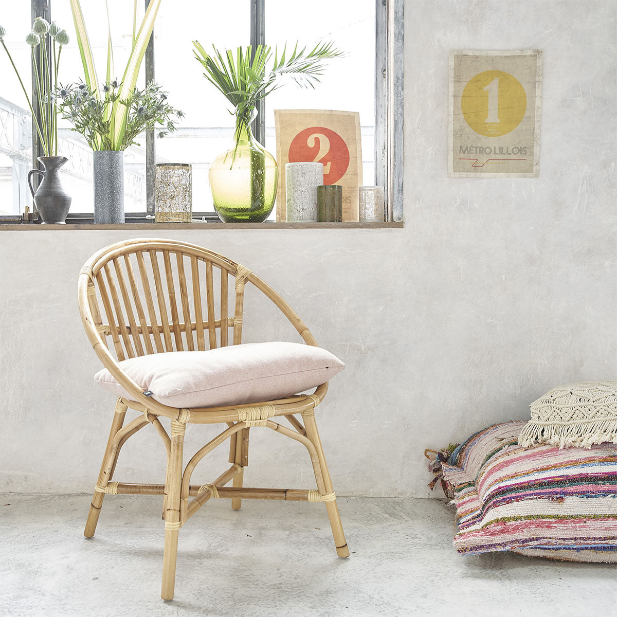 1080-fauteuil_en_rotin-01.jpg
