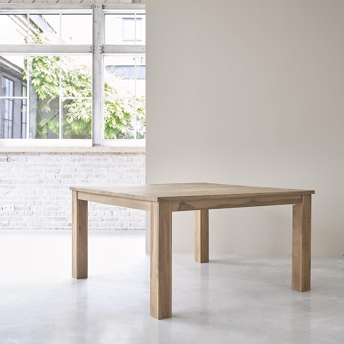 121-table_en_teck_massif__8_pers-04.jpg