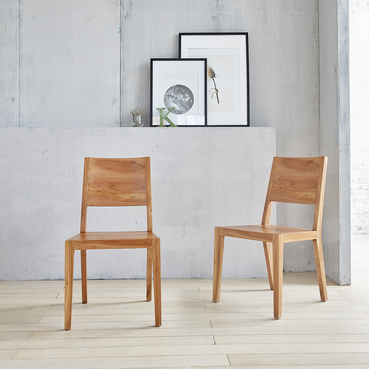 TRISTAN - Stuhl aus massivem Teakholz