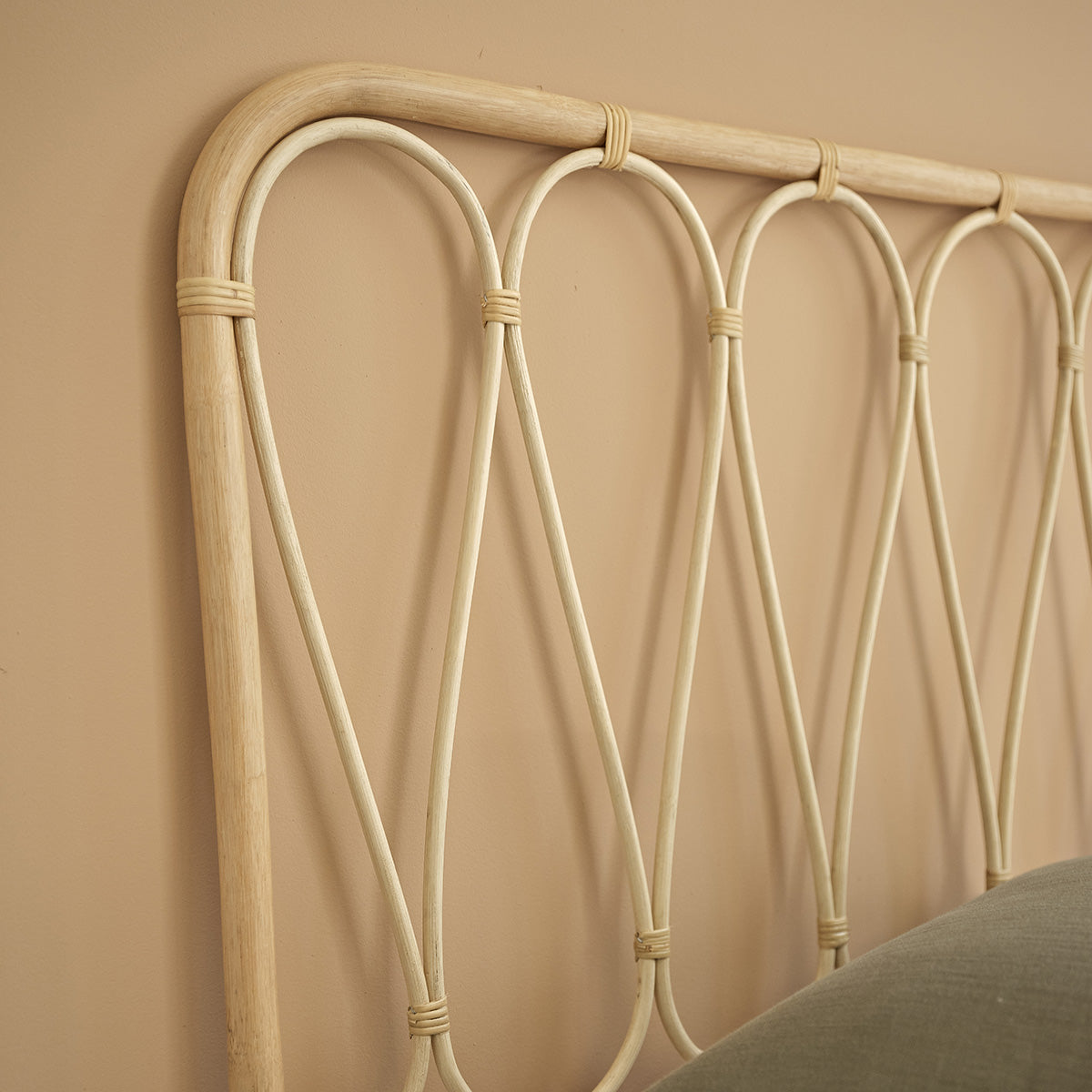 1710-tete_de_lit_enfant_en_rotin_90_cm-06.jpg