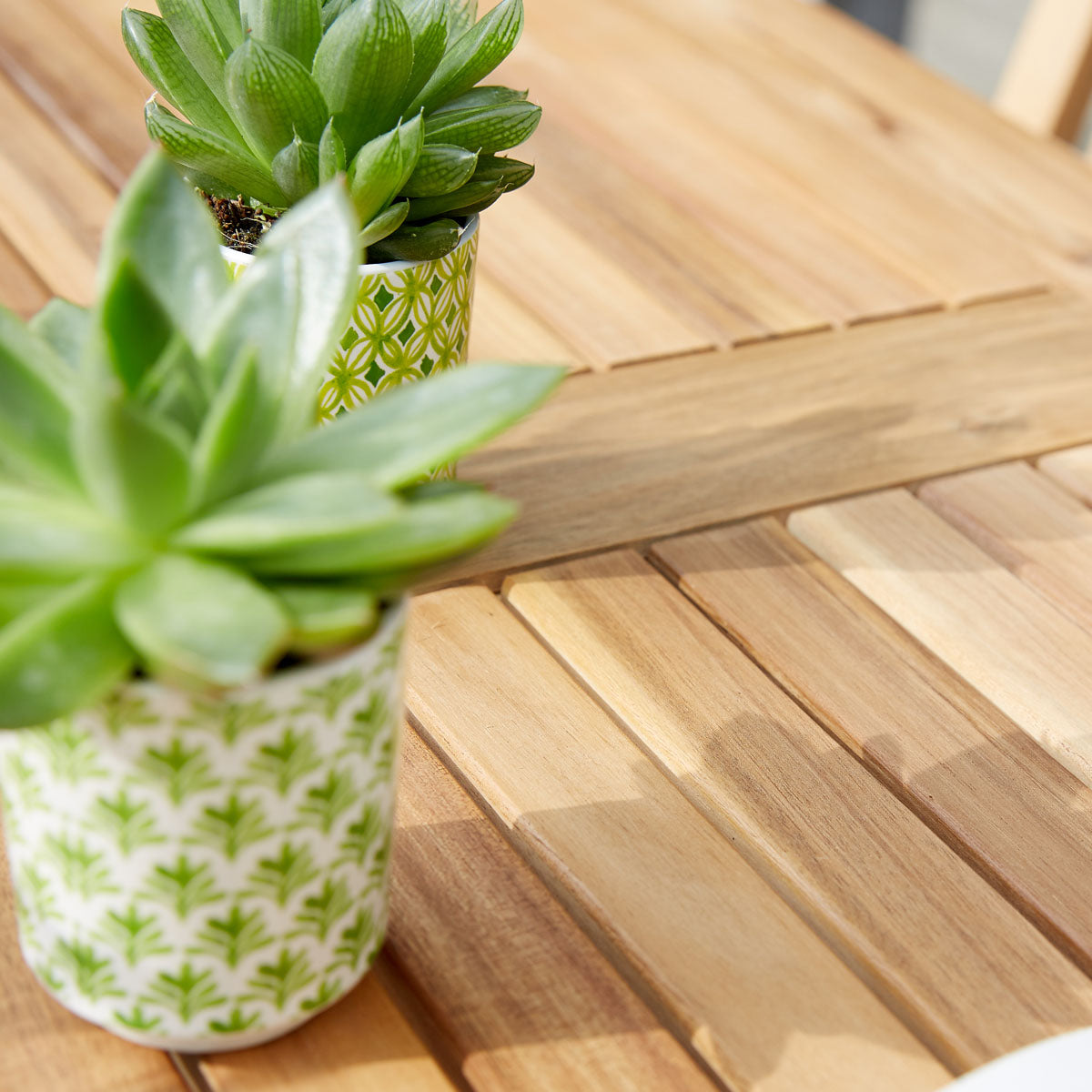 4011-table_de_jardin_en_acacia_massif_fsc_carree_4_pers-03.jpg