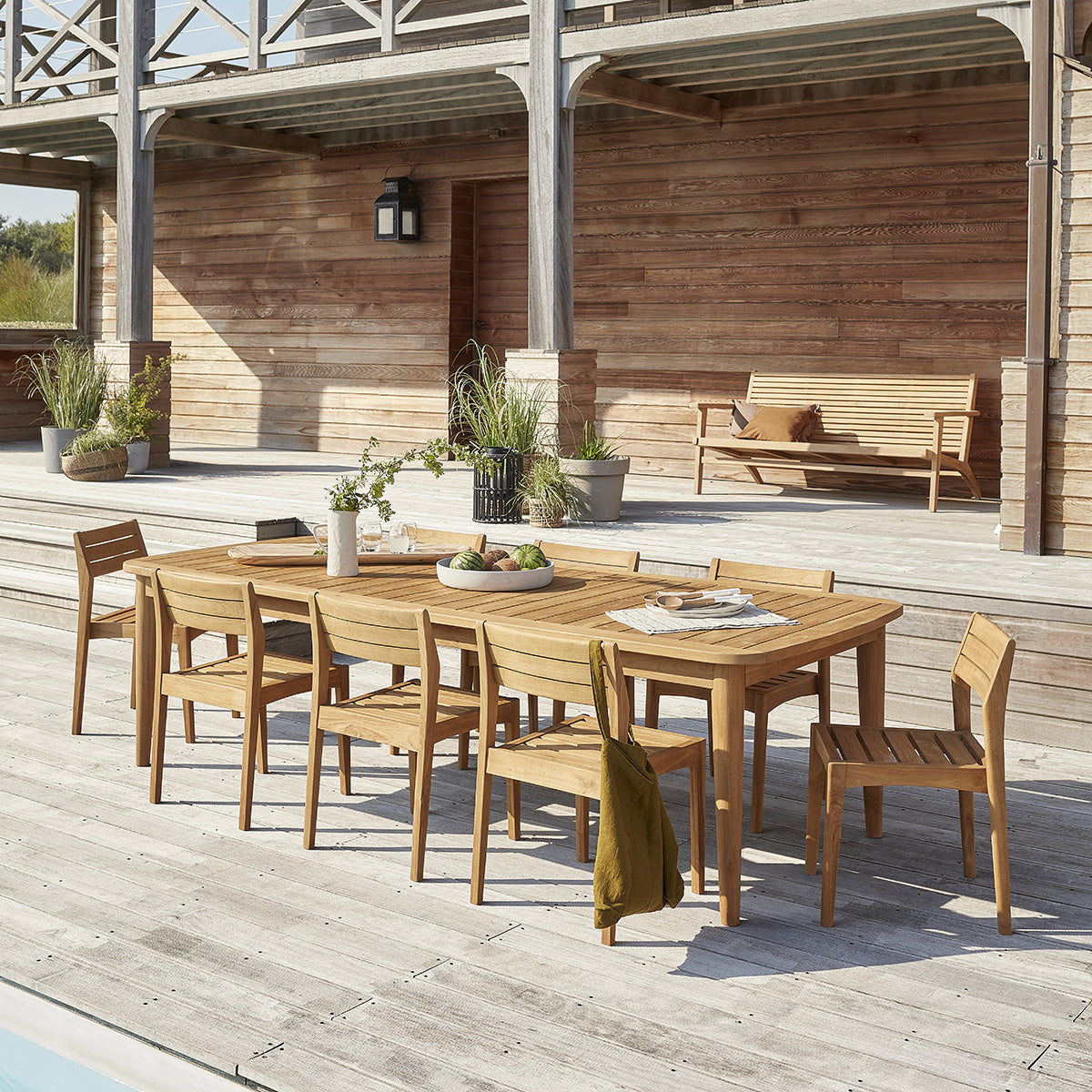 904B-salon_de_jardin_en_teck_massif_recycle_extensible_10_12_pers-03.jpg