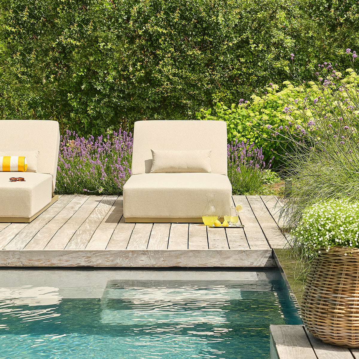 BSS0007-bain_de_soleil_en_aluminium_kaki_clair-03.jpg