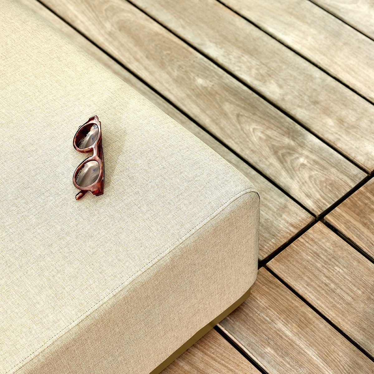 BSS0007-bain_de_soleil_en_aluminium_kaki_clair-06.jpg