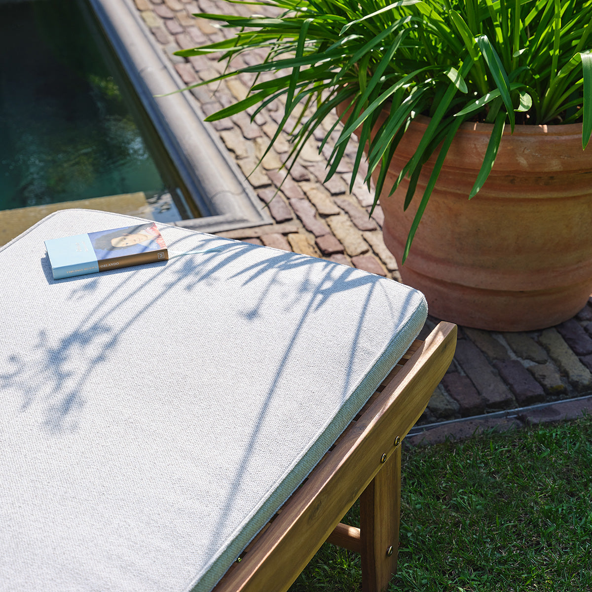 BSS0008-bain_de_soleil_en_acacia_massif_huile_lot_de_2-04.jpg