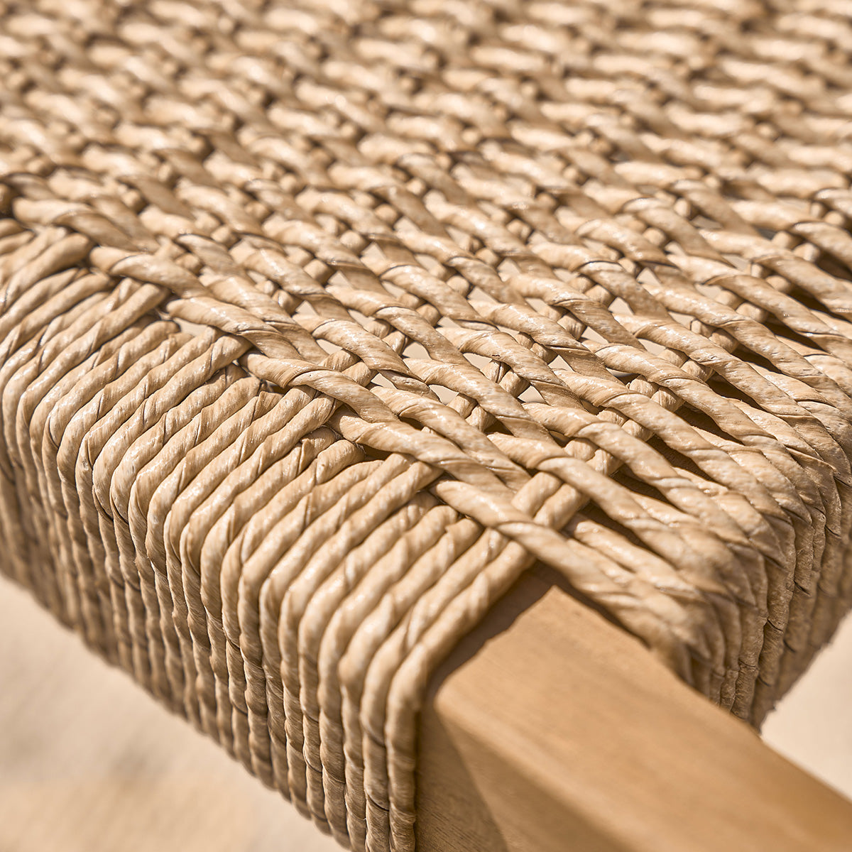 CDJ0001-fauteuil_de_jardin_en_teck_massif_et_cordage-06.jpg