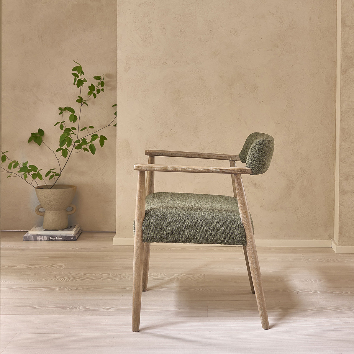 CHA0012-lot_de_2_chaises_en_chene_et_tissu_bouclette_kaki-04.jpg