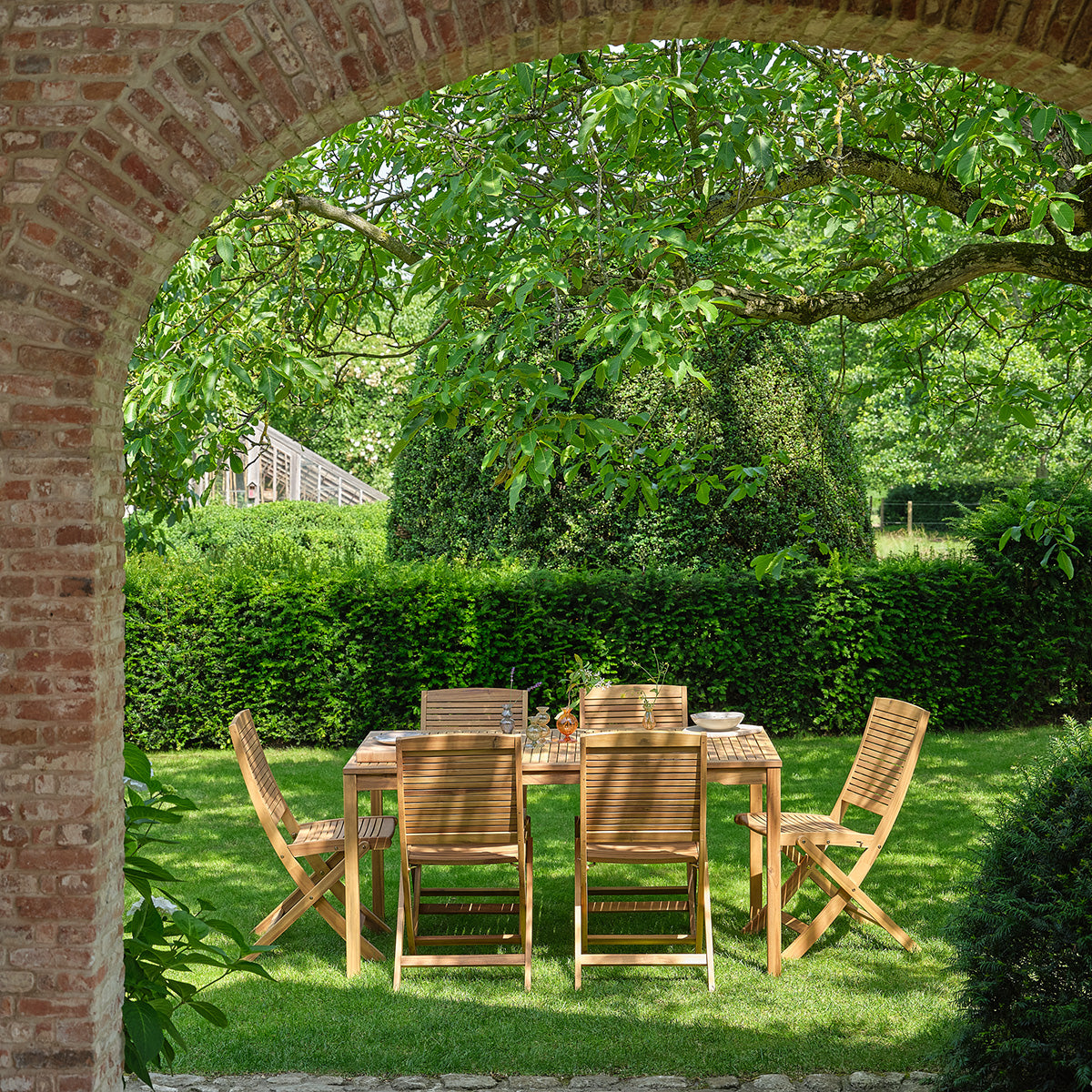 SDJ0023-salon_de_jardin_en_acacia_massif_huile_6_pers-03.jpg