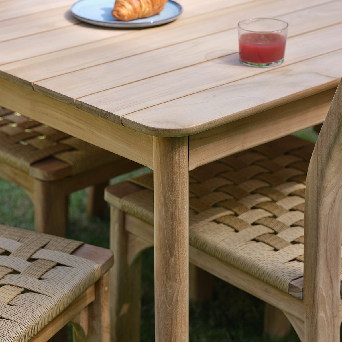 SDJ0025-salon_de_jardin_en_teck_massif_et_rotin_8_pers-06.jpg