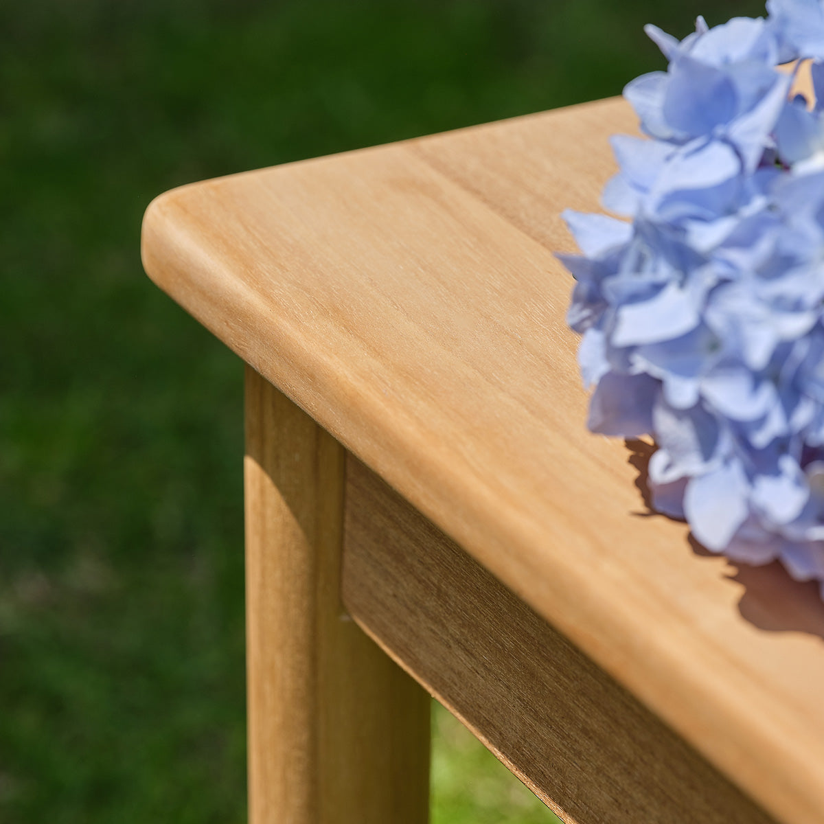 TAA0010-table_dappoint_de_jardin_en_teck_massif_premium-08.jpg