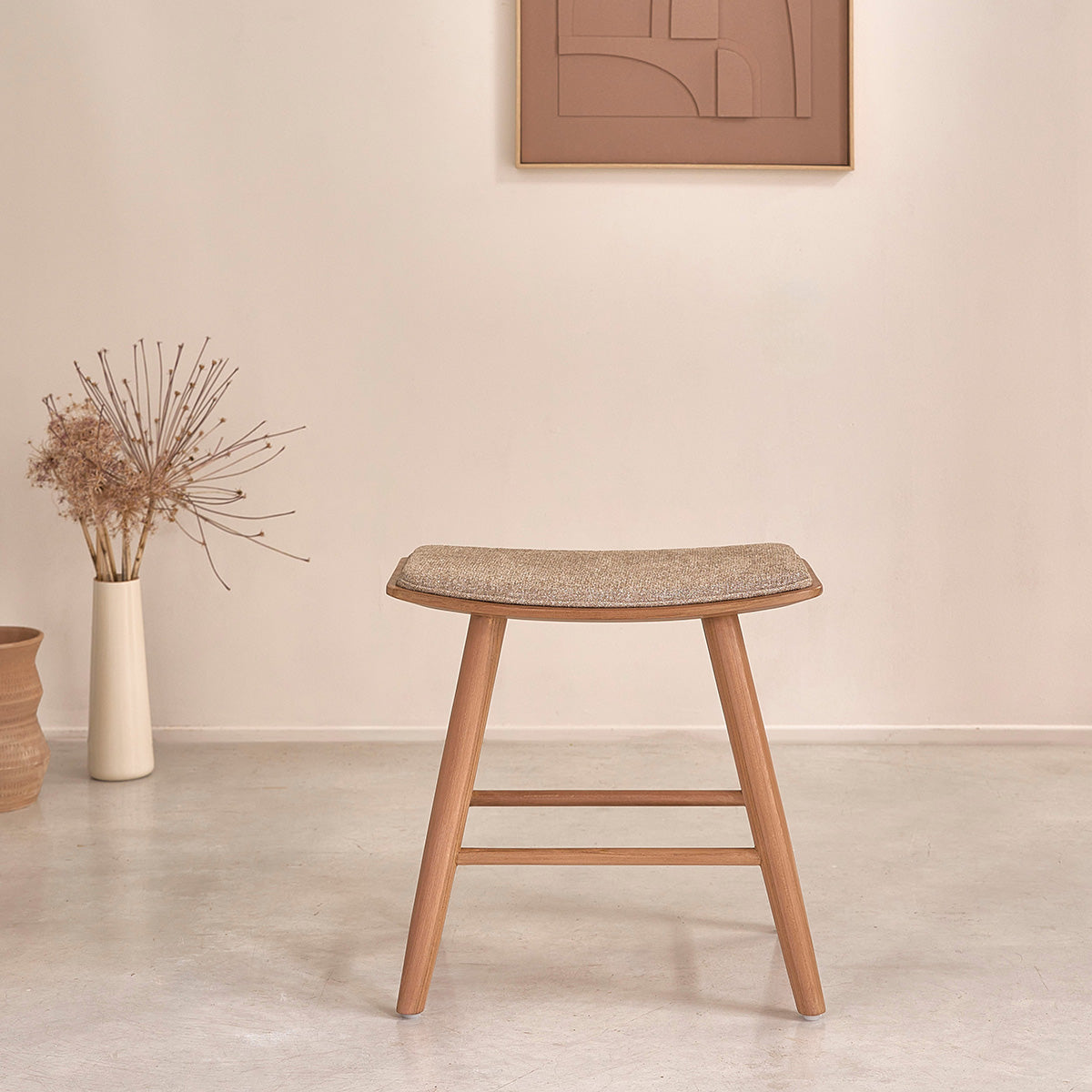 TCB0017-tabouret_de_bar_en_teck_massif_et_velours_grege_45_cm-04.jpg