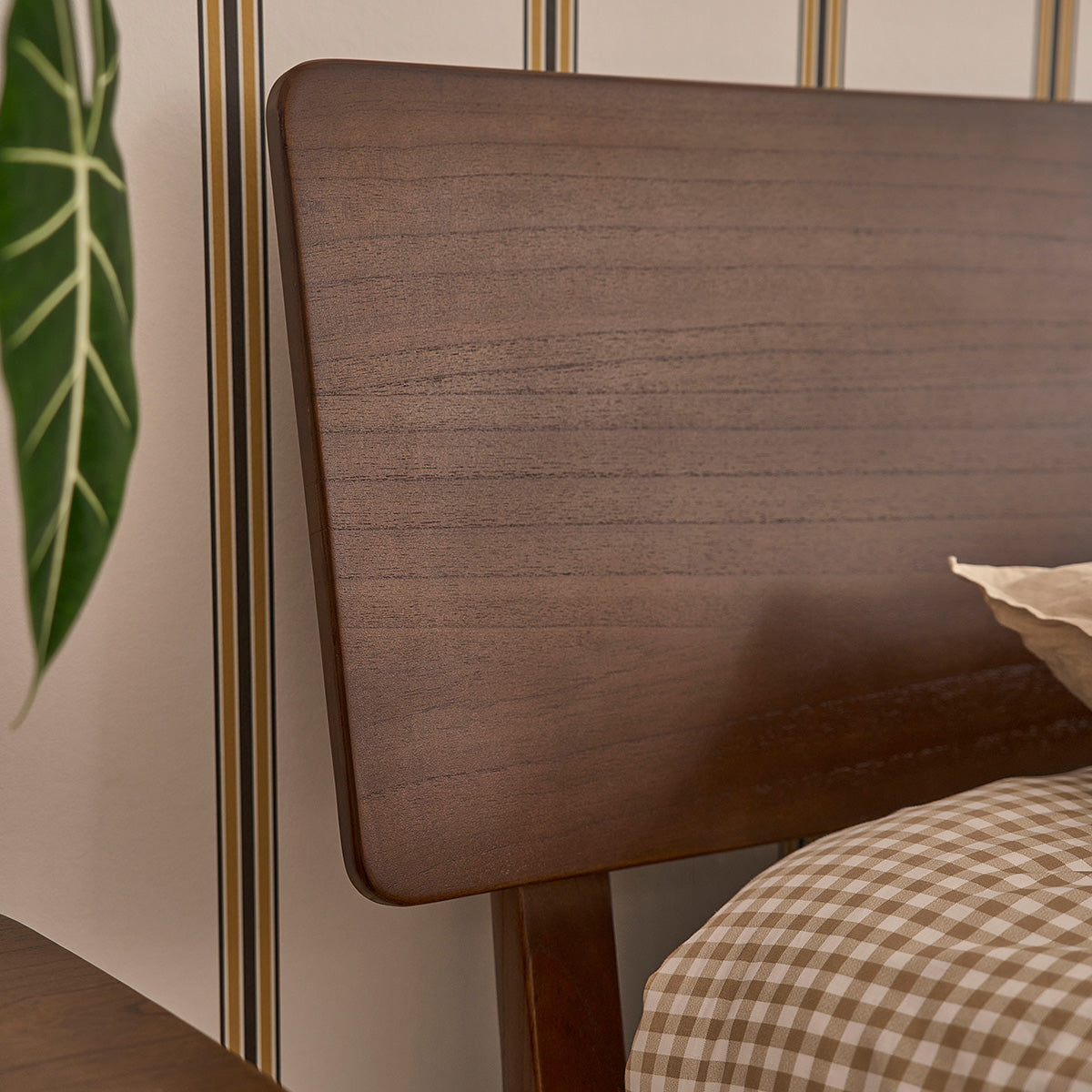 VINTAGE - Lit en bois de mindi finition noyer 180 cm