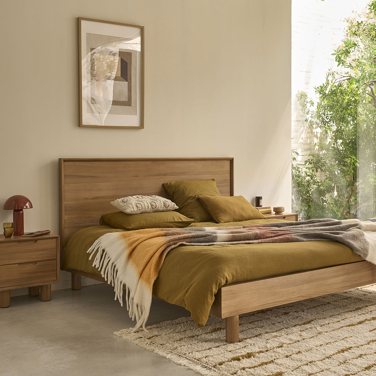 GUSTAVE - Bett aus massivem Teakholz, 180 cm, mit Lattenrost