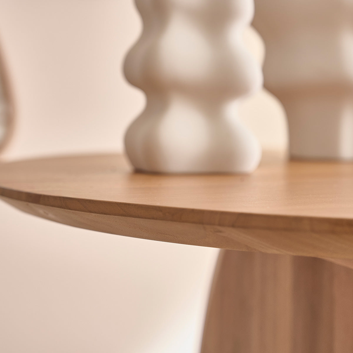 LÉONIE - Table en teck massif 6/8 pers.