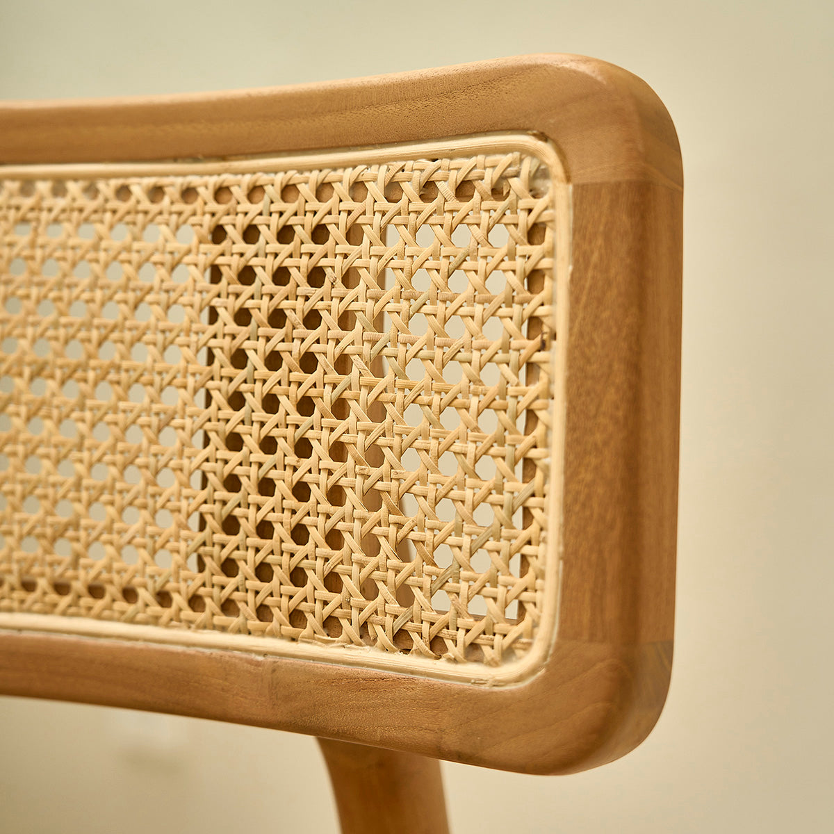 SIXTINE - Stuhl aus massivem Teakholz und Rohrgeflecht