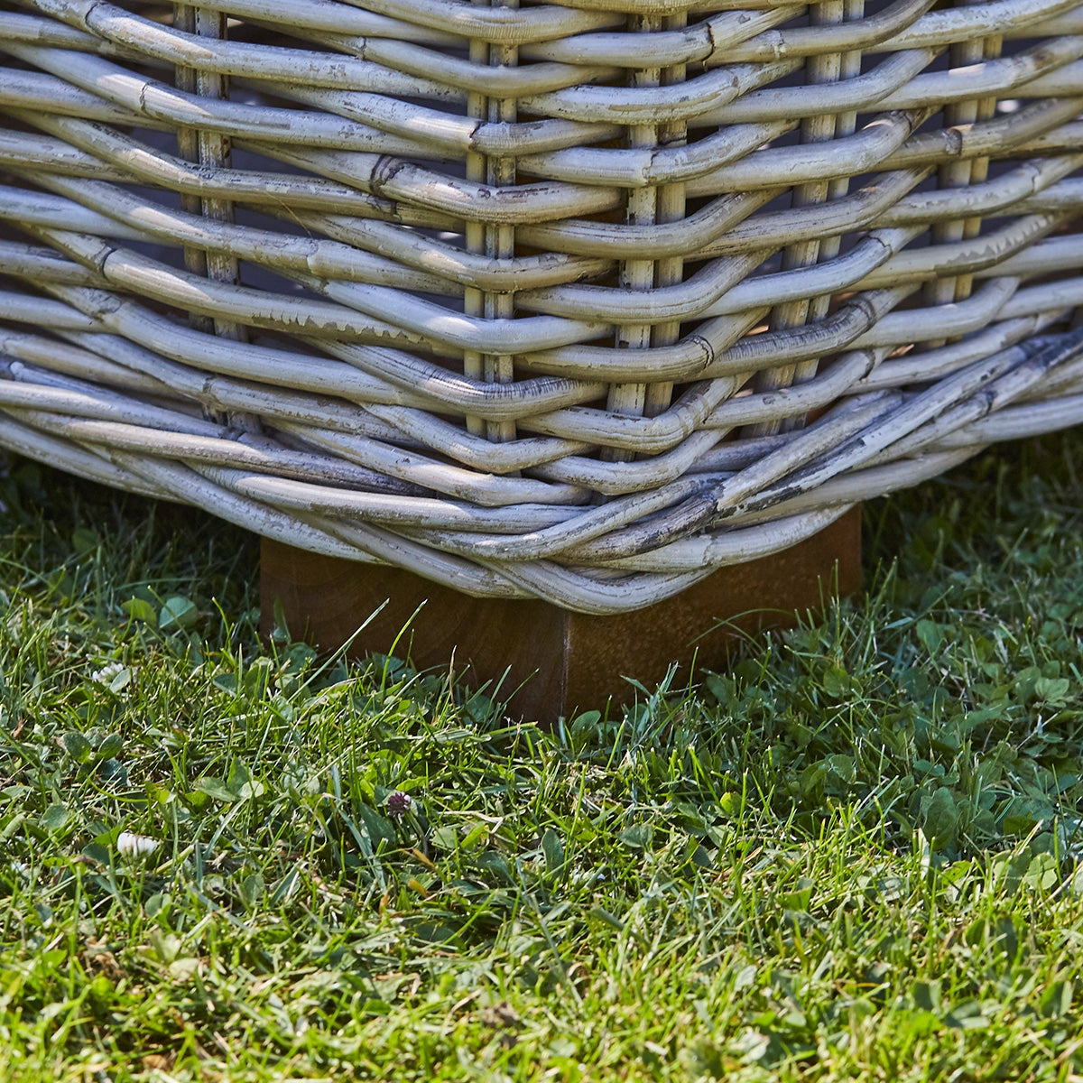 MUSA - Gartenmöbel aus Natur-Kubu