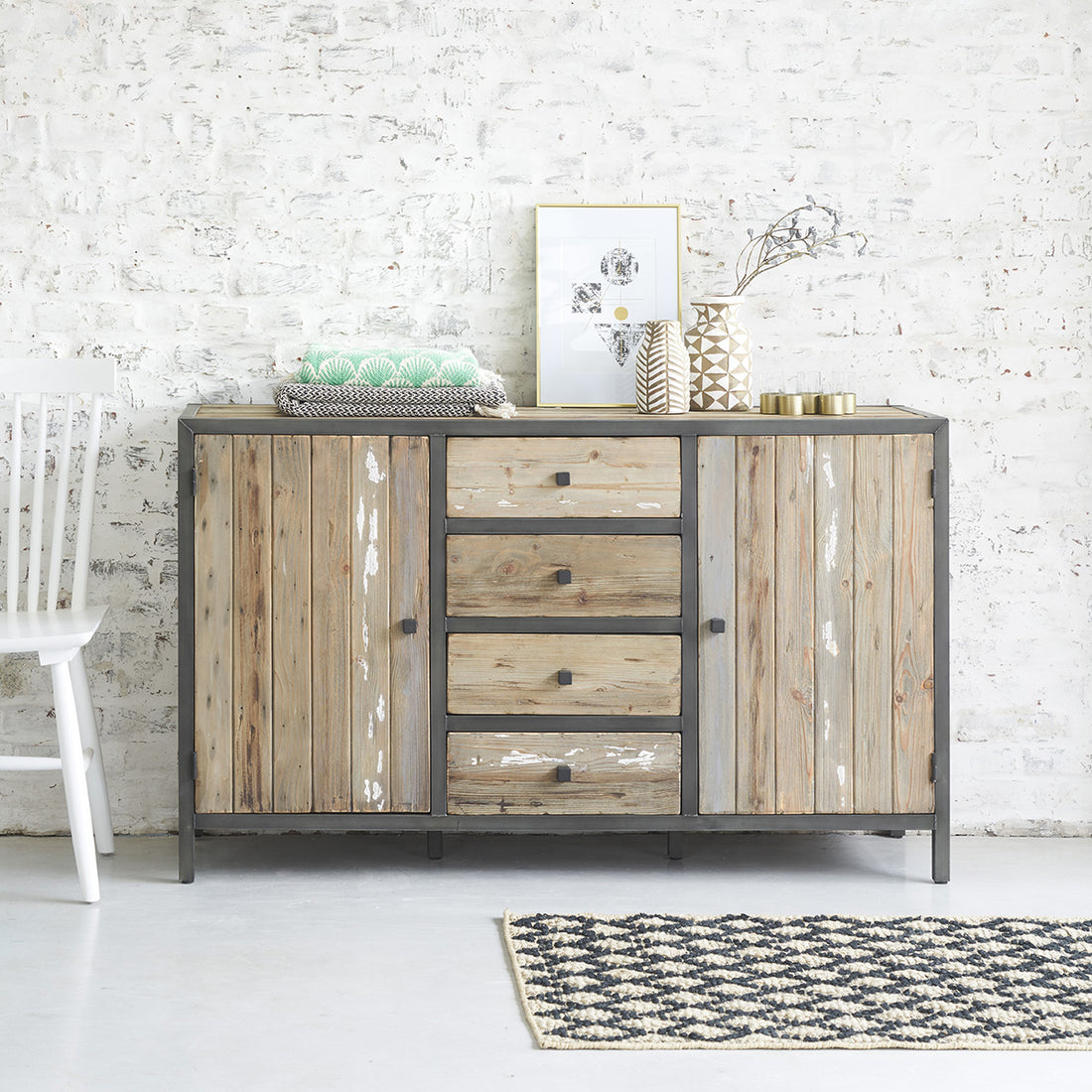 INDUS - Kommode aus massivem recyceltem Holz und Metall 150 cm 