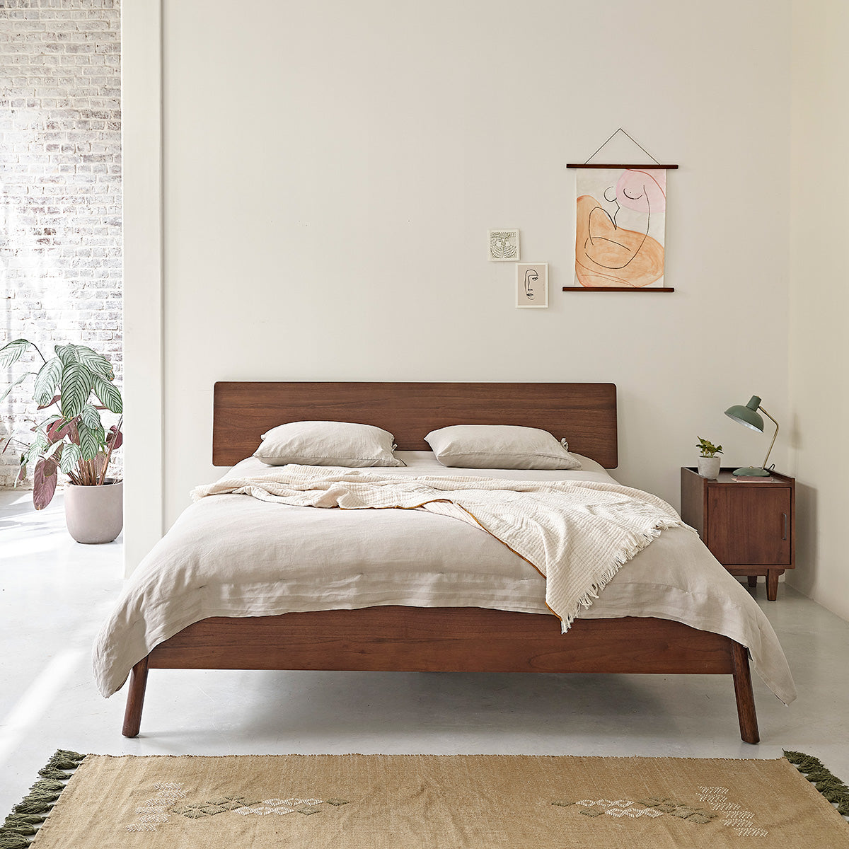 VINTAGE - Bett aus massivem Mindi 160 cm