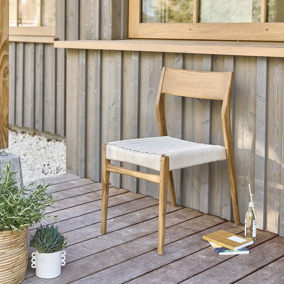 LIVIE - Gartenstuhl massives Teakholz und beigem Seil 