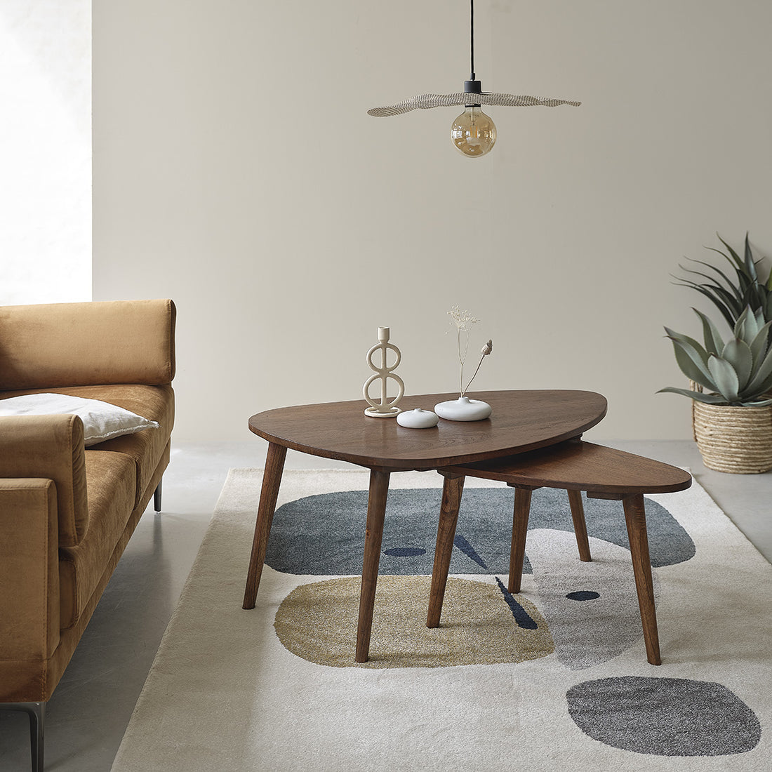 BRUNE - Couchtisch-Set aus massivem Mindy in Walnuss-Finish