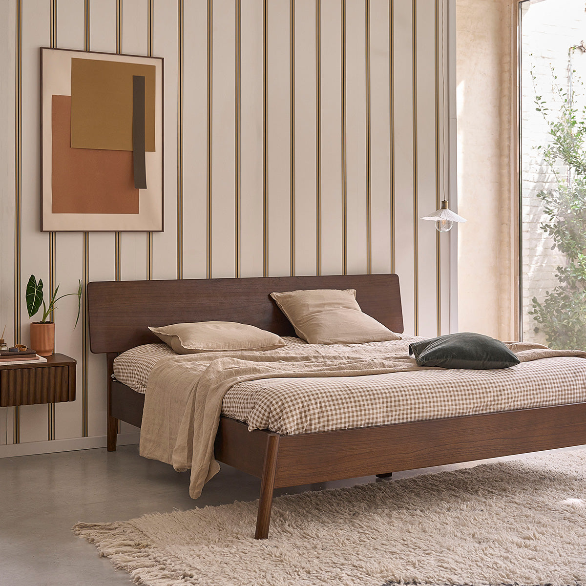 VINTAGE - Holzbett aus Mindi-Holz mit Walnuss-Finish, 180 cm