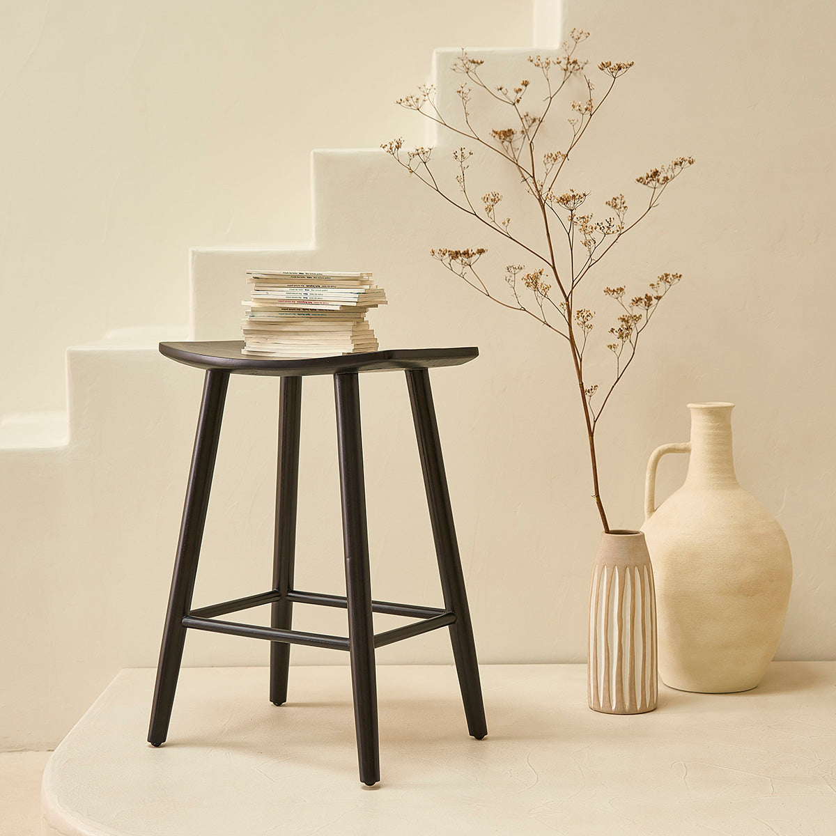 1814-tabouret_en_teck_massif_noir_65_cm-01.jpg