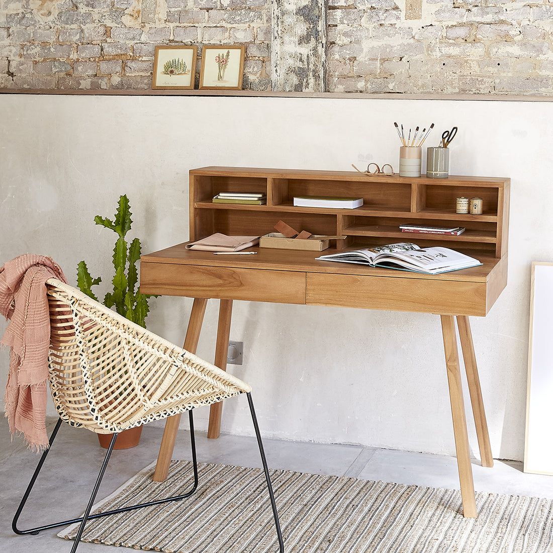 ISAURE - Schreibtisch aus massivem Teakholz 110 cm 
