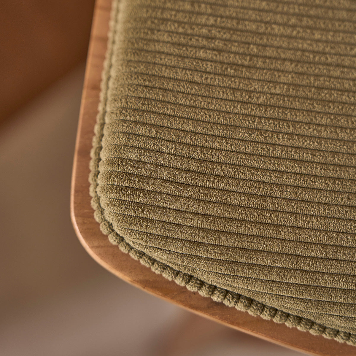 AMBRE - Hocker aus massivem Teakholz und Sitzfläche aus Cord 65 cm