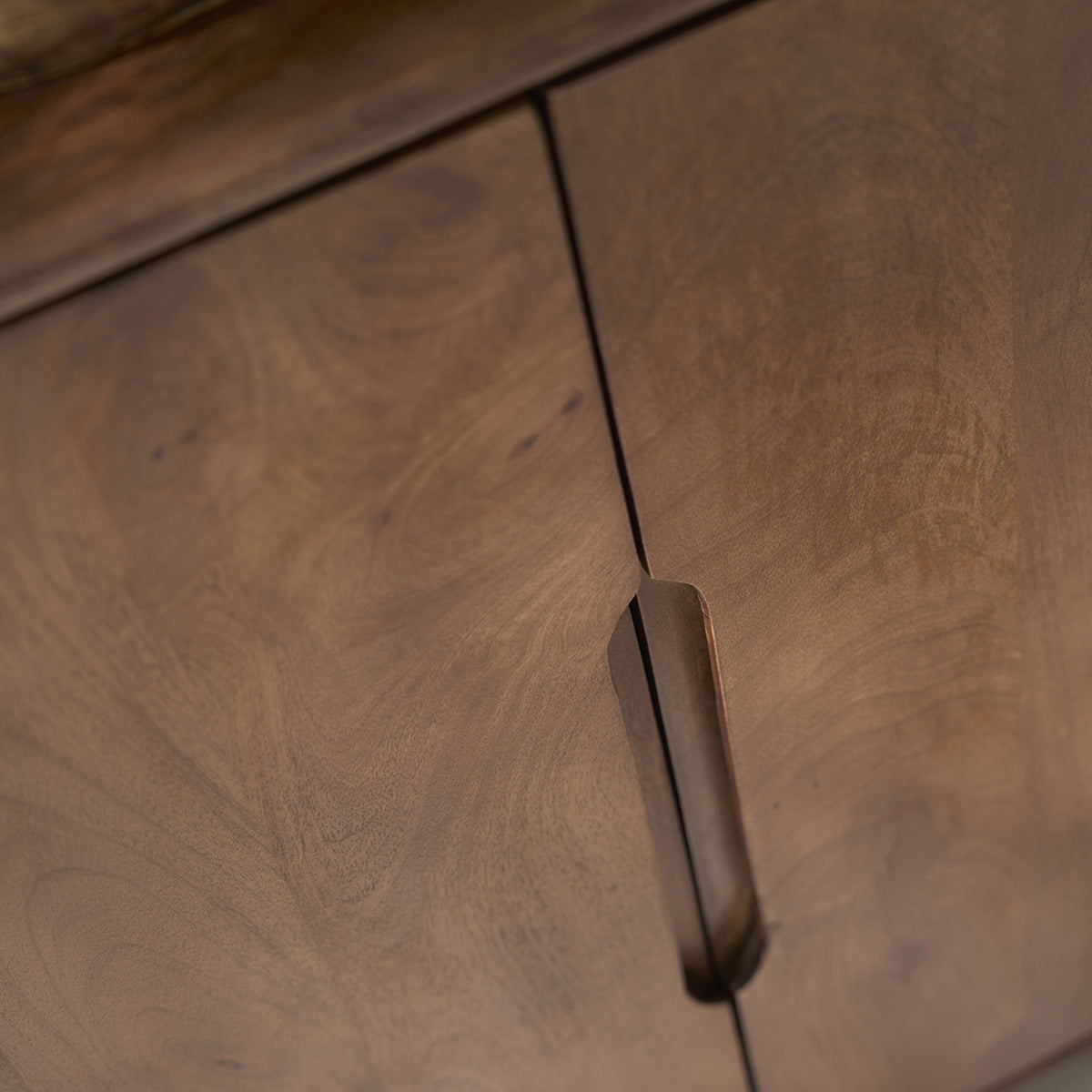SOFIA - Sideboard aus massivem Mangoholz, 160 cm
