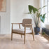 FAU0009-fauteuil_en_bois_de_chene_et_tissu_texture_beige_chine-01.jpg