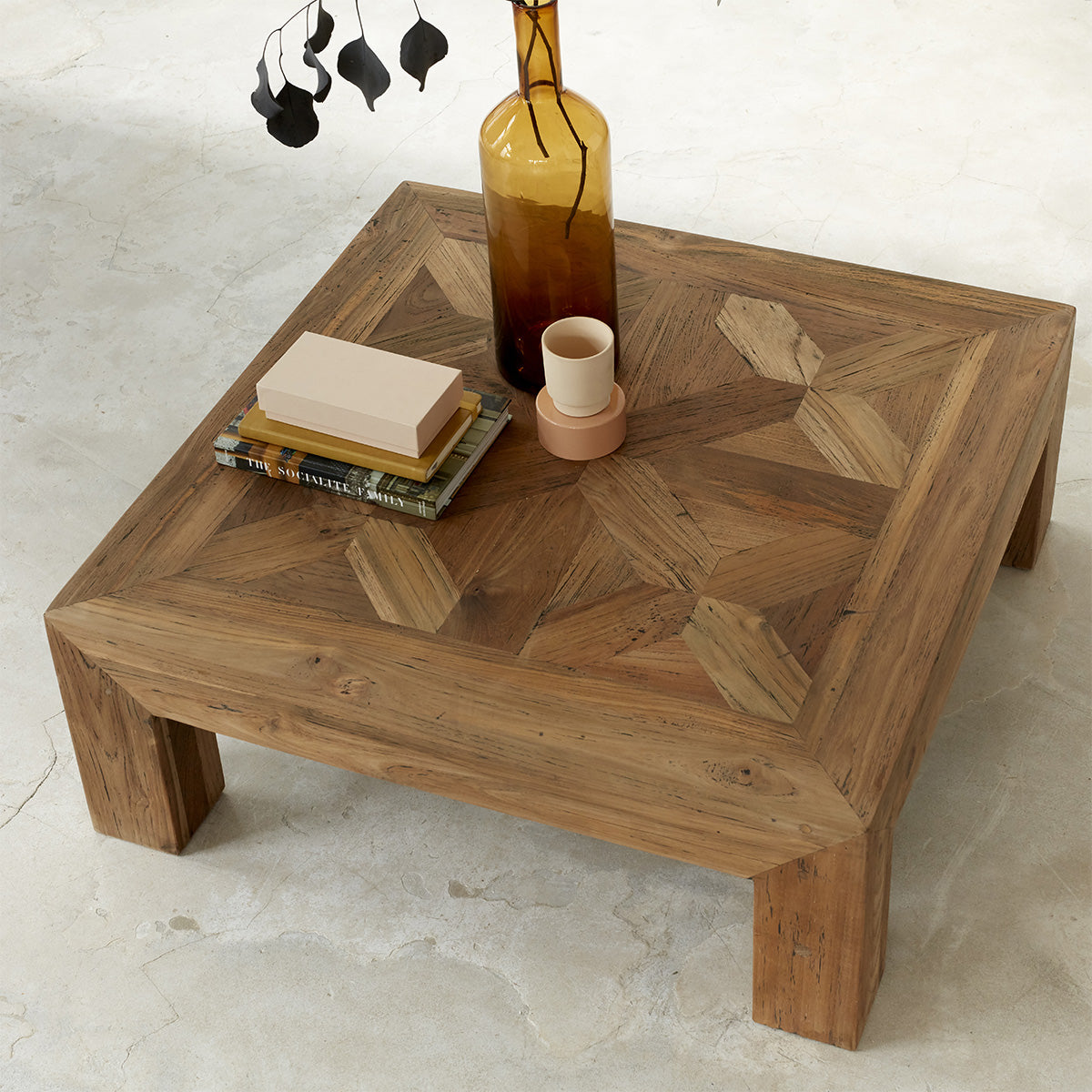 CARGO - Couchtisch aus recyceltem massivem Teakholz 80 cm