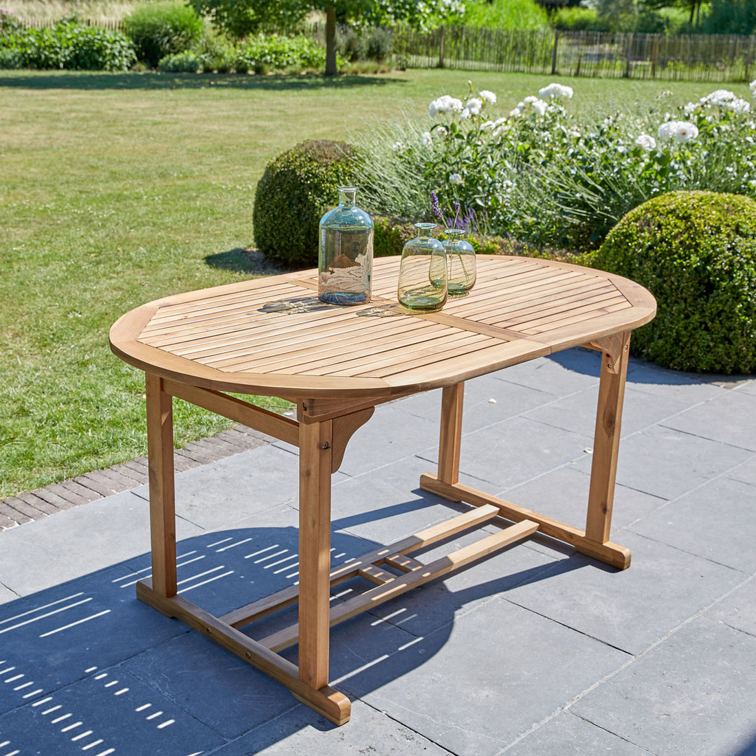 HANOÏ - Ausziehbarer Gartentisch aus FSC-Akazienholz für 6 bis 8 Sitze