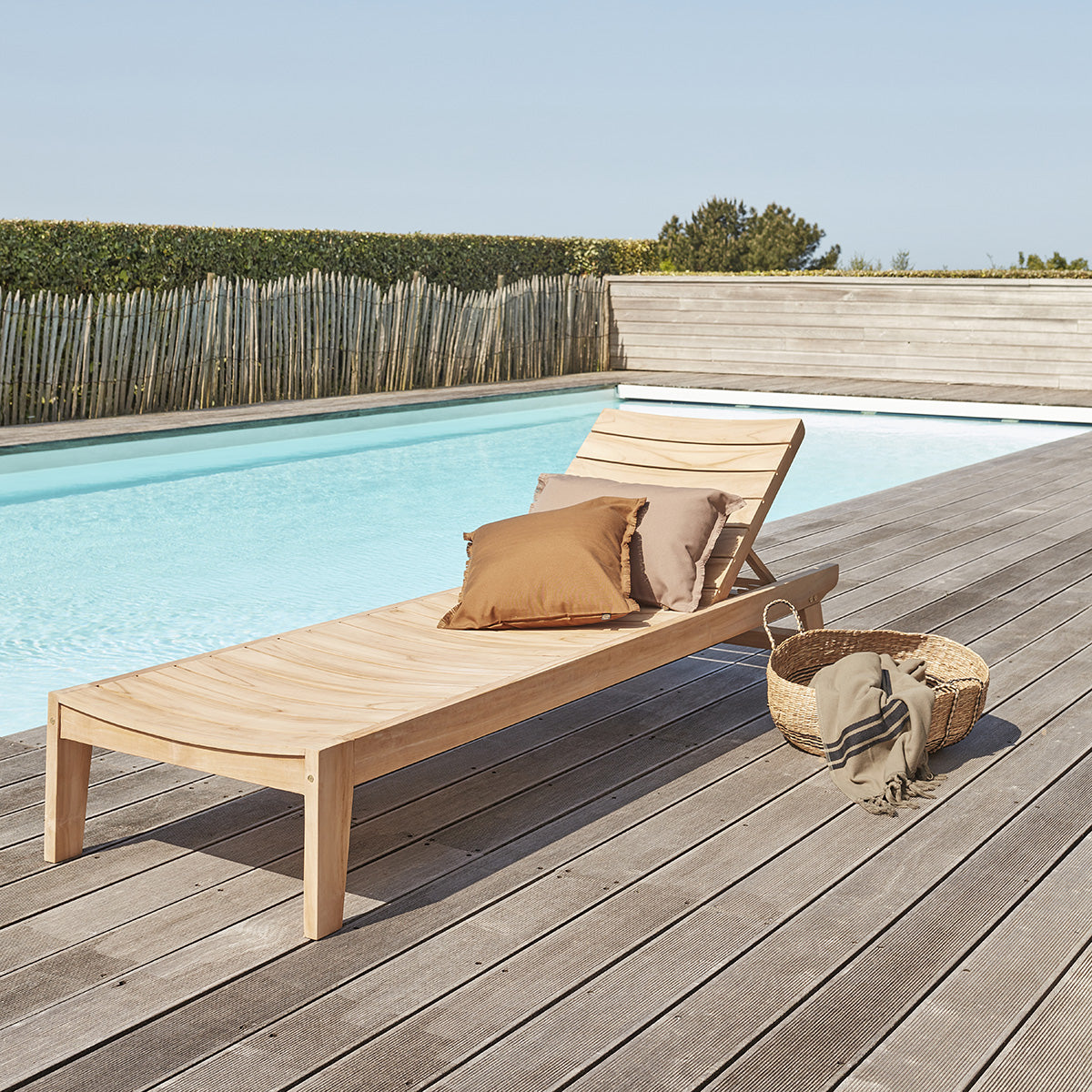 JAYA - Sonnenliege aus massivem Teakholz