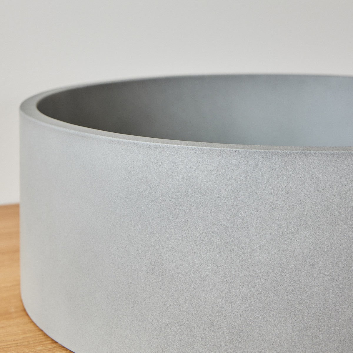 PURE - Waschbecken aus grauem Beton Ø37cm