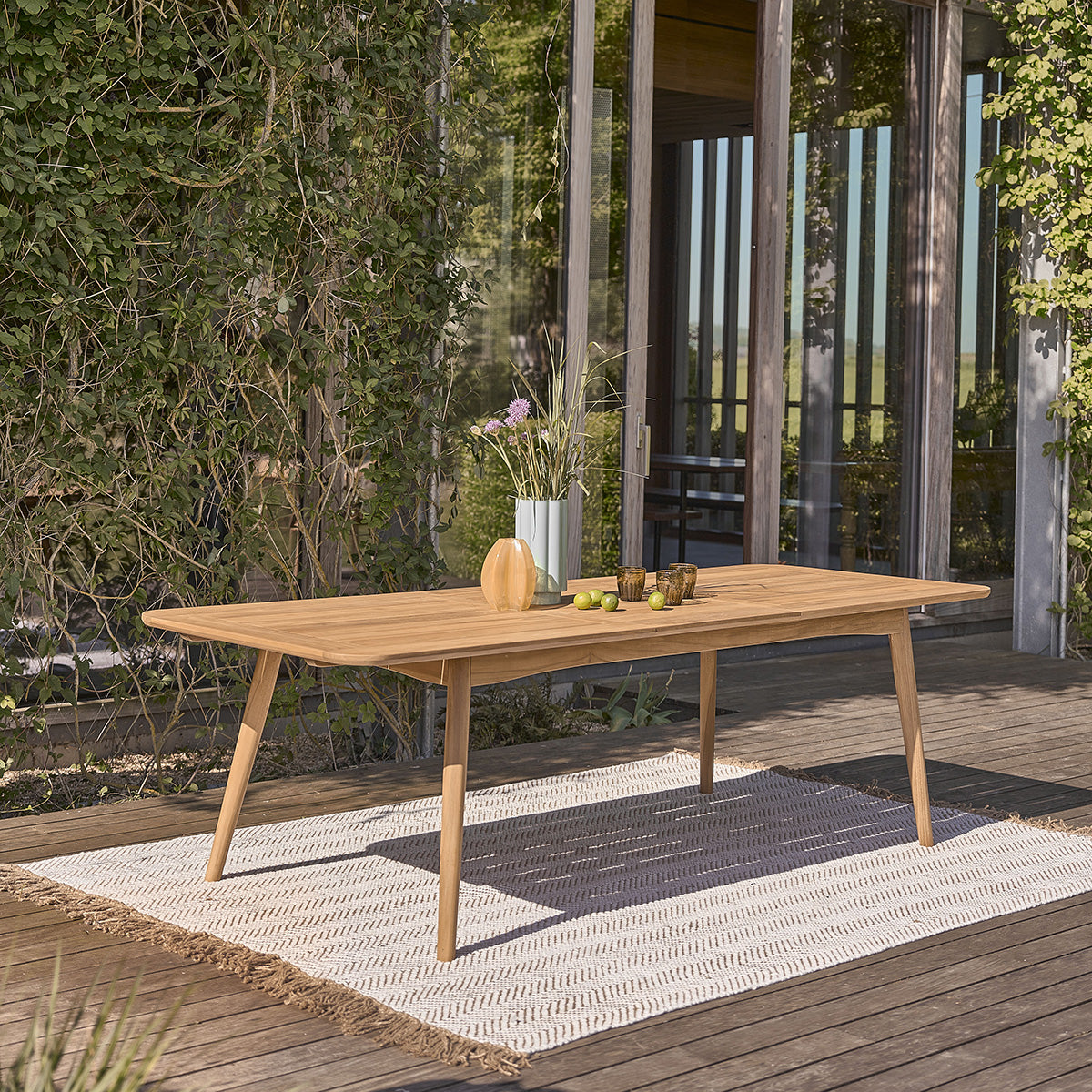 ALIZÉ - Gartenmöbel aus massivem Teakholz ausziehbar 6/8 Pers.