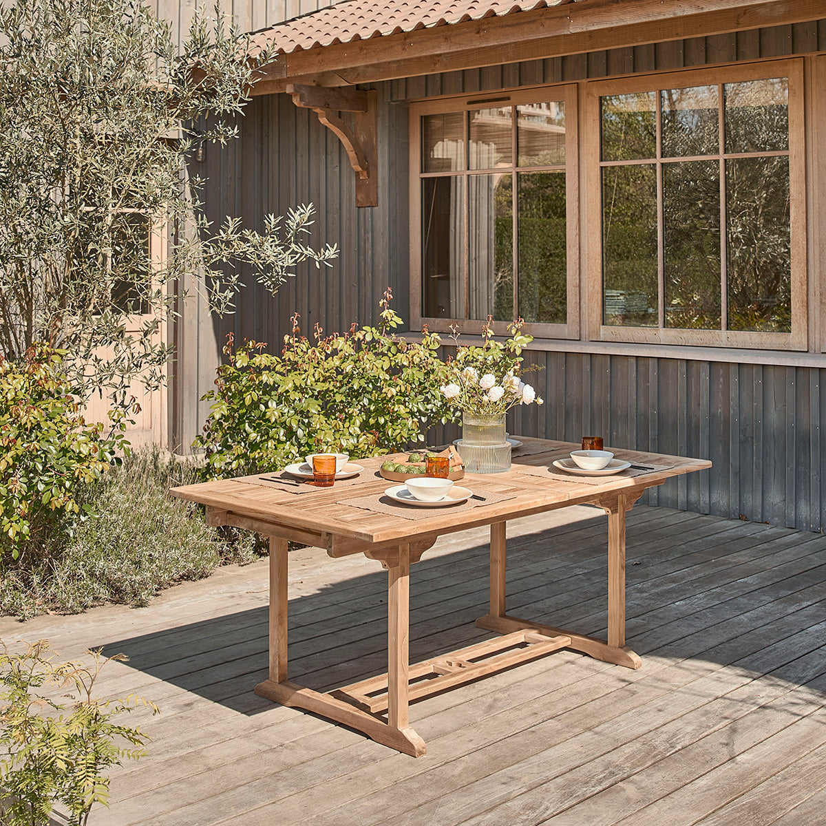 MALTE - Table de jardin en teck massif extensible 8/10 pers.