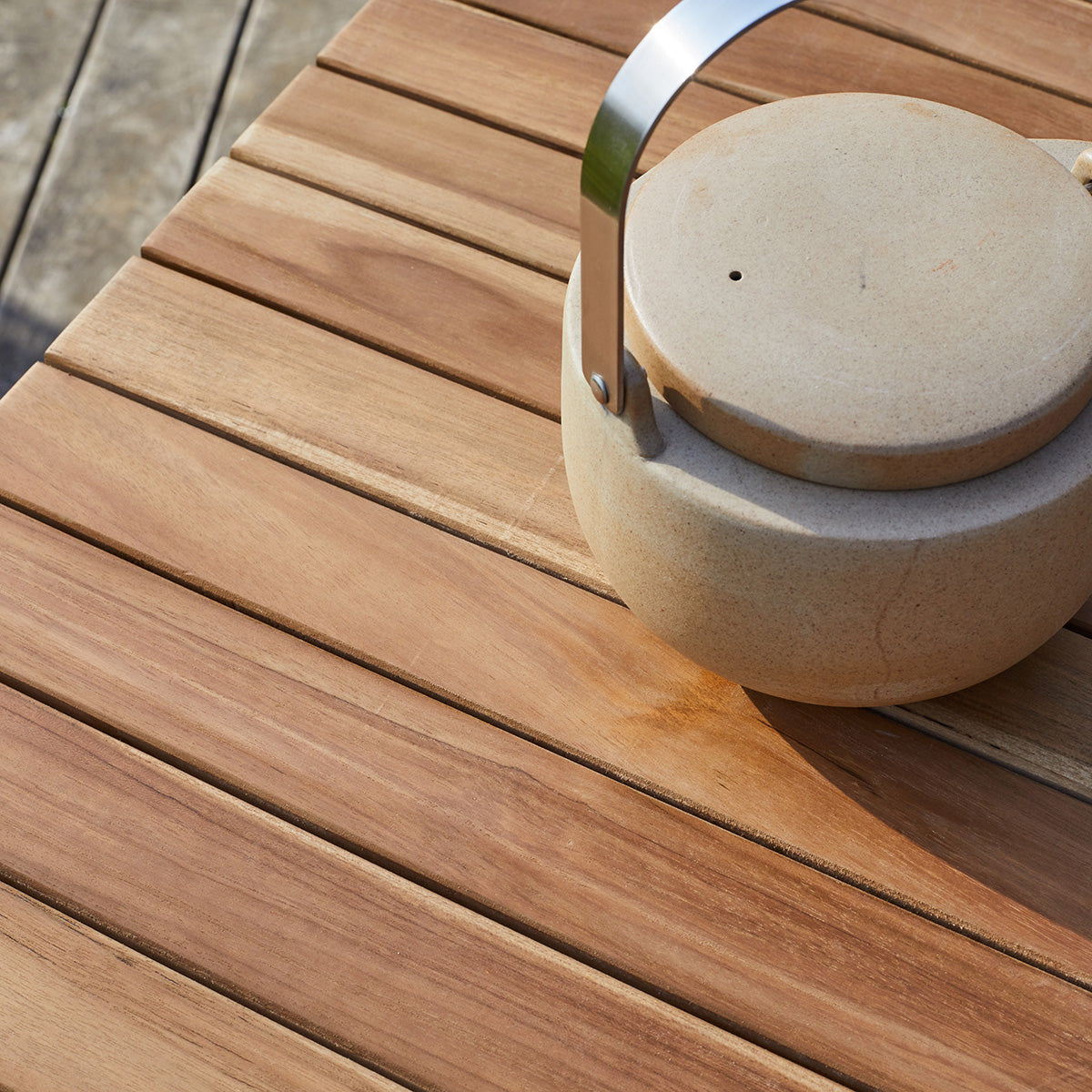 MALTE - Gartentisch aus massivem Teakholz hoch