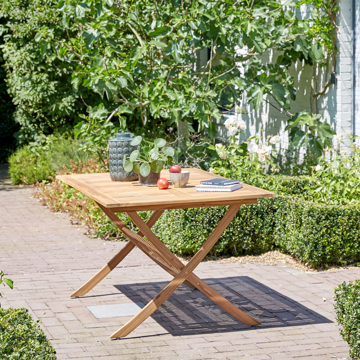 HANOÏ - Gartenmöbel aus  Akazienholz und grauem Textilene 4 Sitze