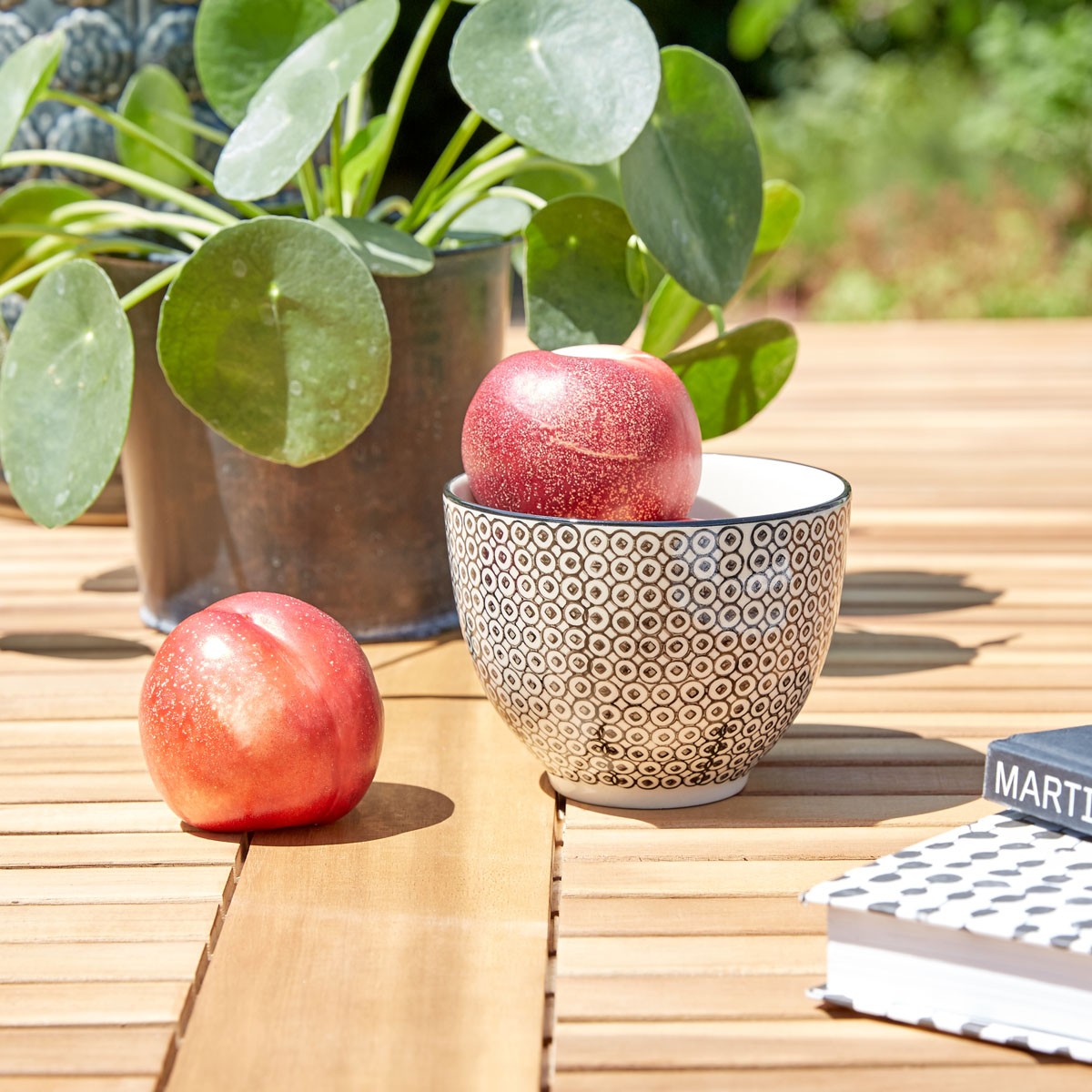HANOÏ - Gartenmöbel aus FSC Akazienholz und grauem Textilene 4 Sitzplätze