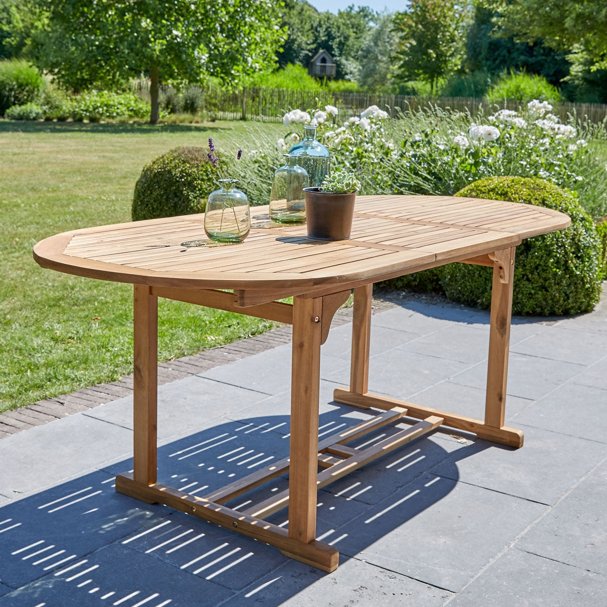 HANOÏ - Gartenlounge aus massivem Akazienholz und grauem Textilene 4 Sitze