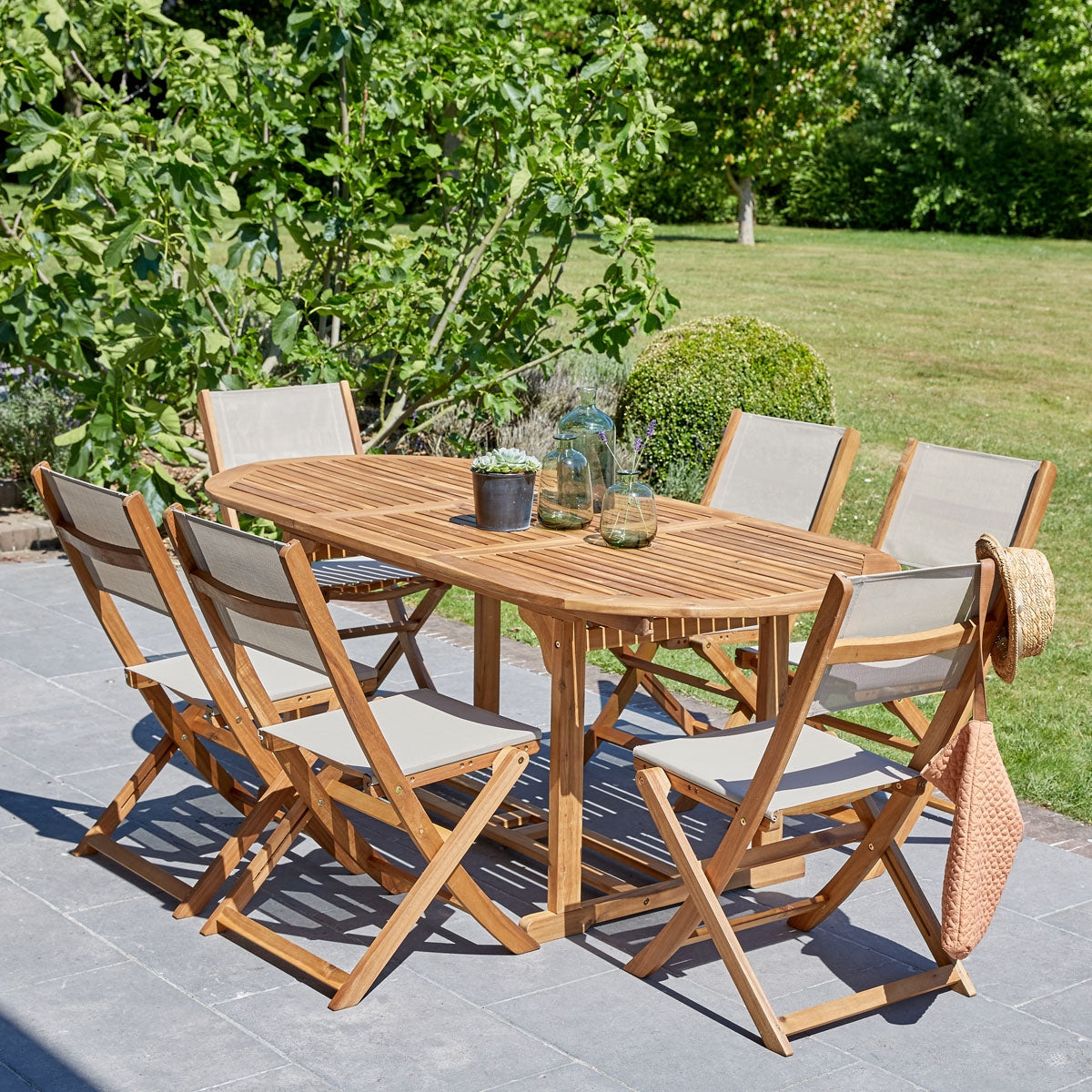 HANOÏ - Gartenlounge aus FSC-Akazienholz und grauem Textilene 6/8 Pers. 