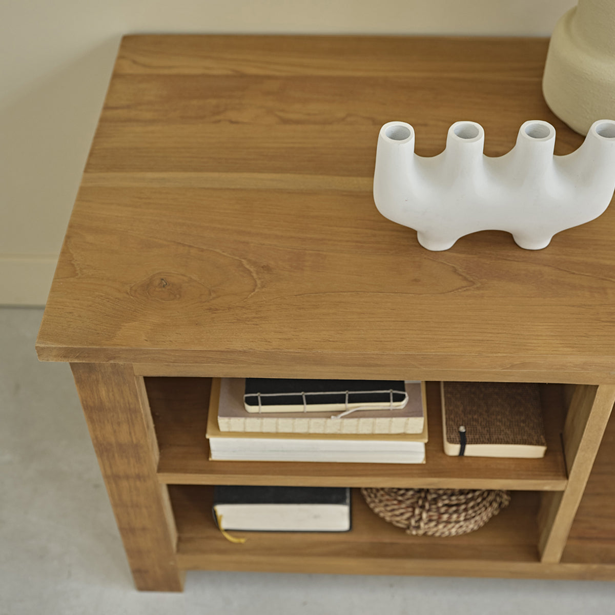 BOSTON - TV-Möbel aus massivem Teakholz 150 cm