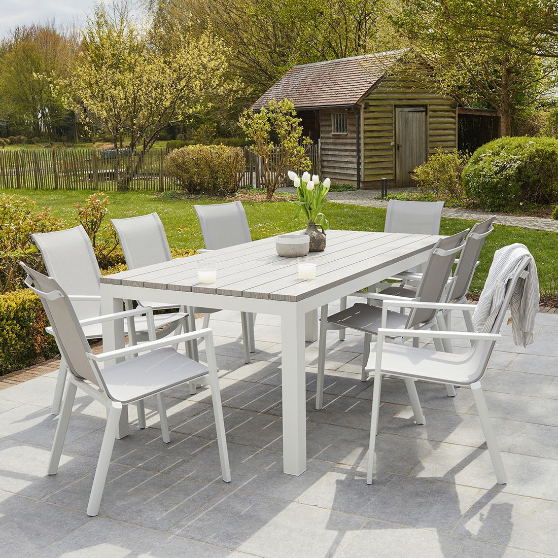 TAMPA - Gartenlounge aus weißem Aluminium und grauem Textilene 8-Sitzer