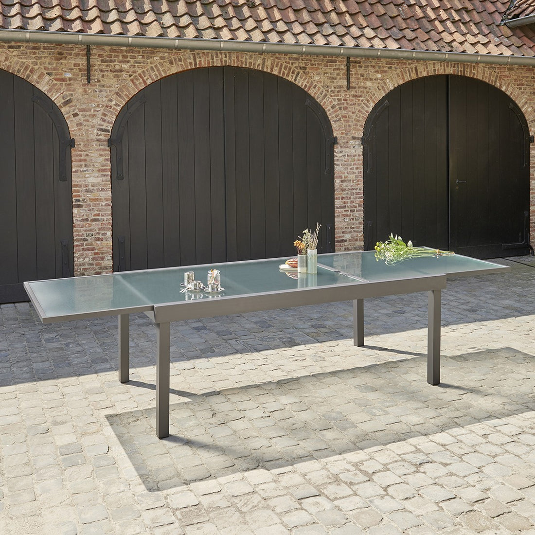 MODULO - Ausziehbarer Gartentisch aus Aluminium grau 8/12 Sitze