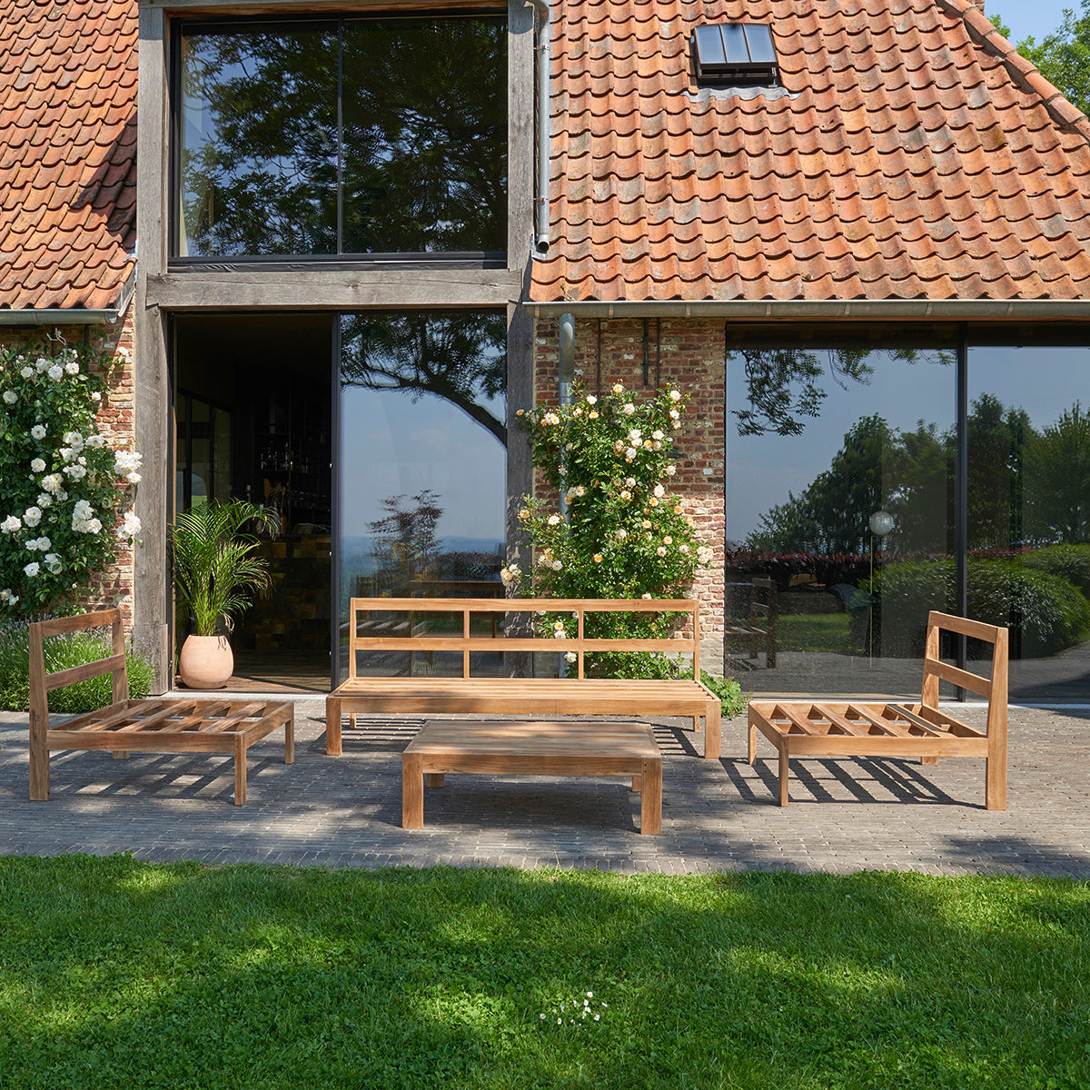 PALMA - Gartenlounge aus massivem Teakholz weiß 