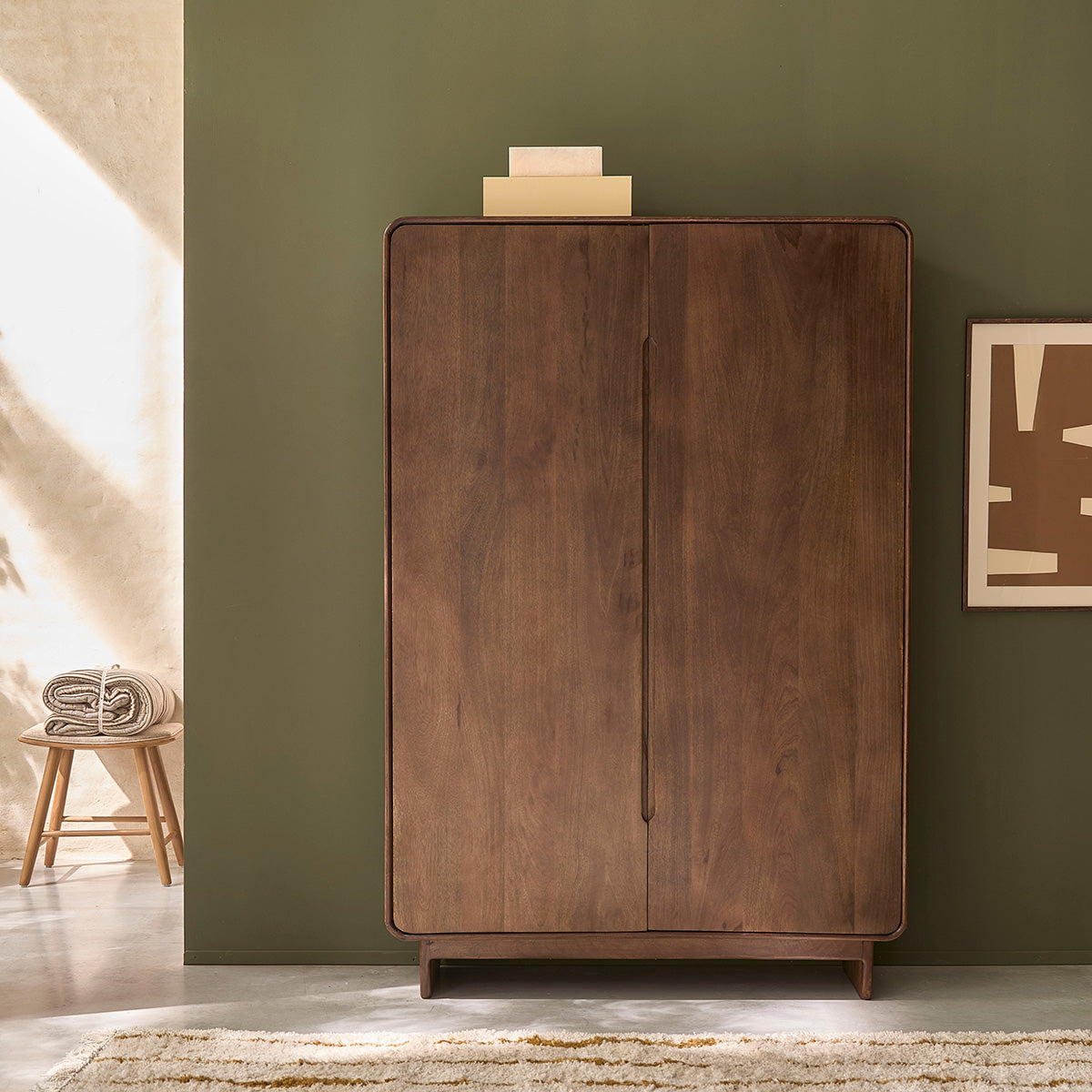 SOFIA - Schrank aus massivem Mangoholz, 120 cm
