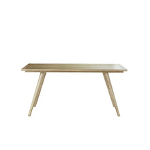 Tisch aus massivem Mindi 8 pers.