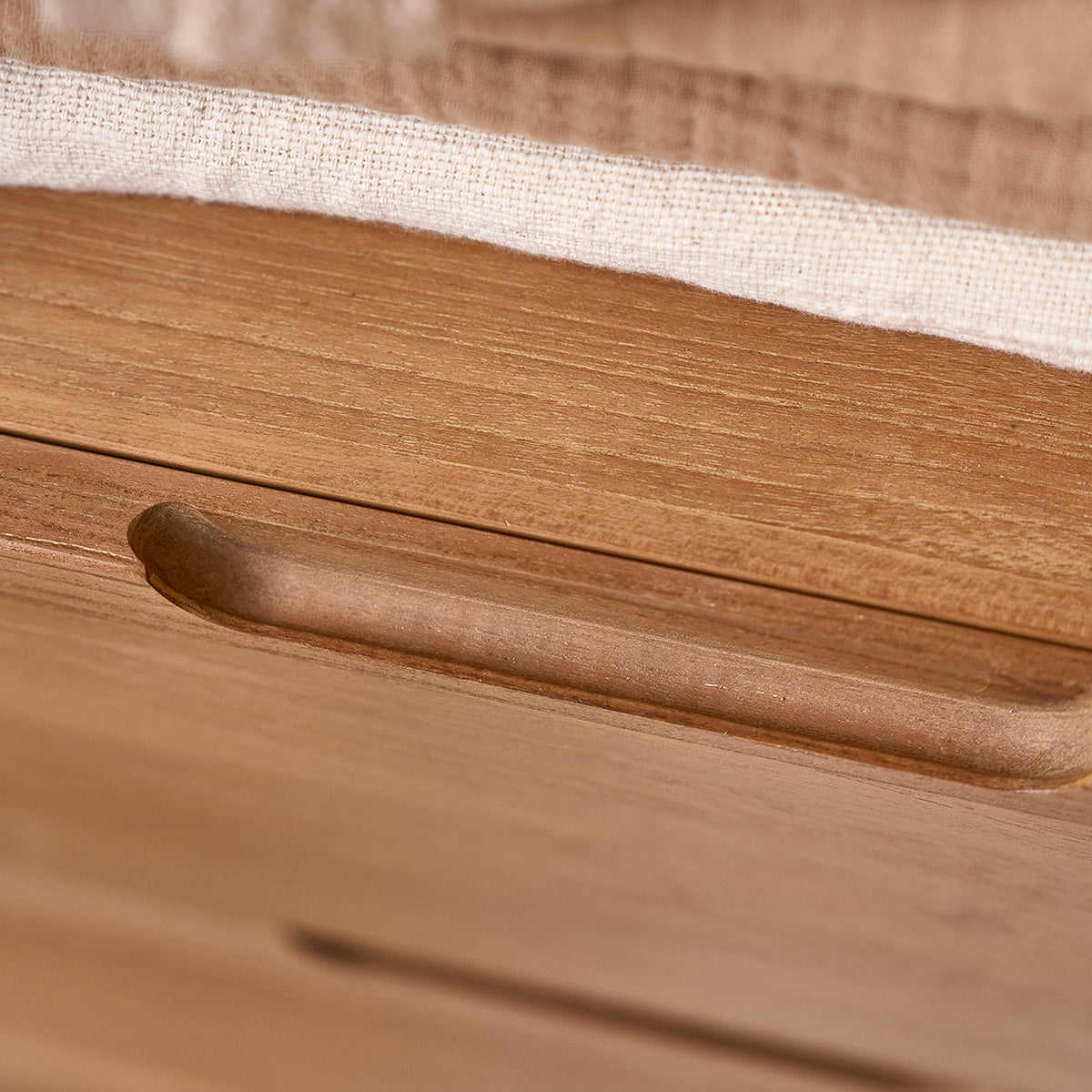 GUSTAVE - Meuble de salle de bain en teck massif 140 cm